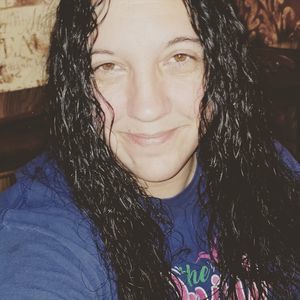 Meet your Posher, Joy